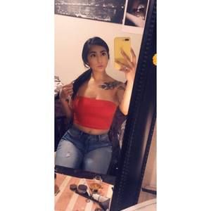 Meet your Posher, Nicole